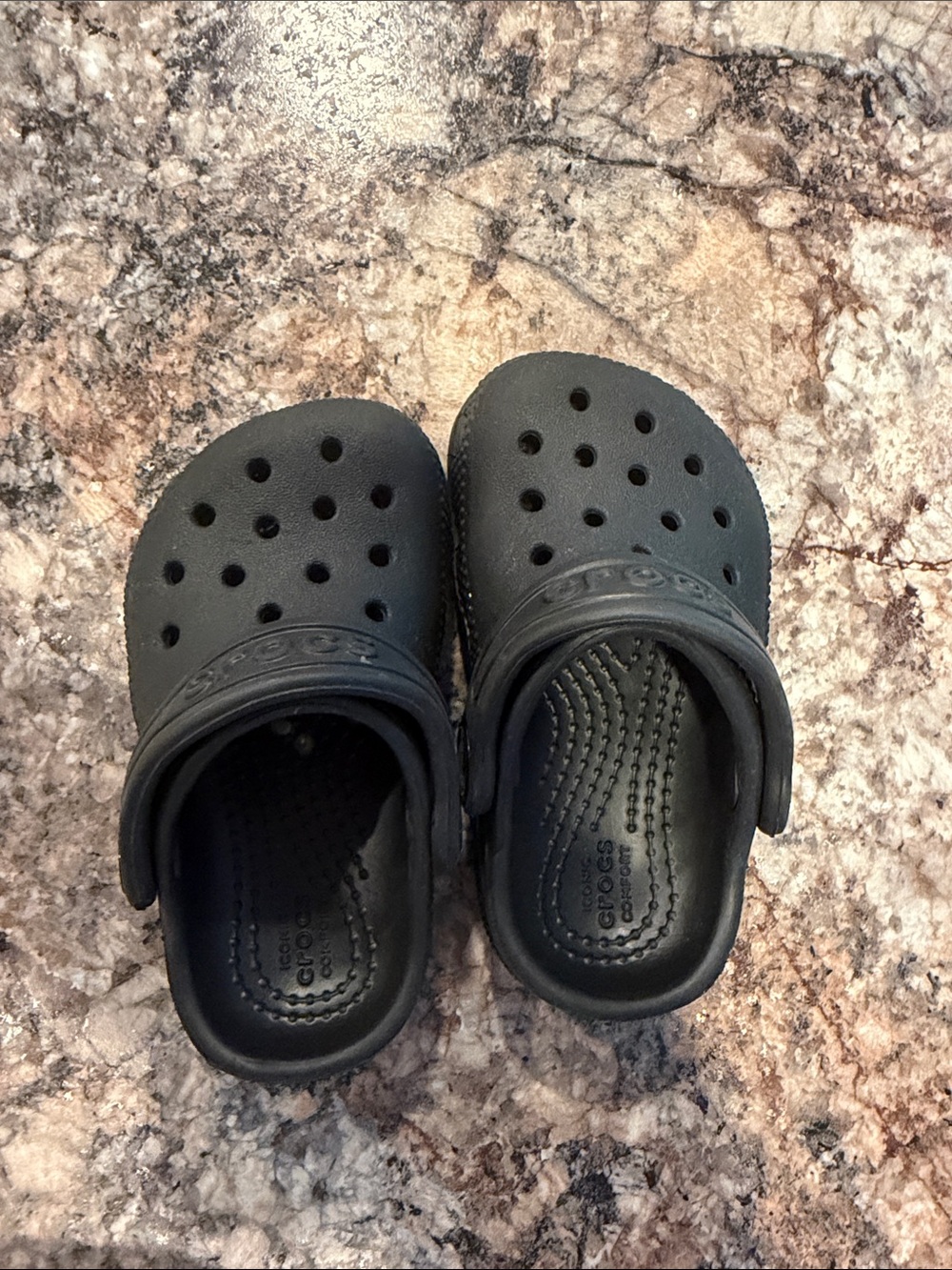 CROCS Kids Classic Clog in Black